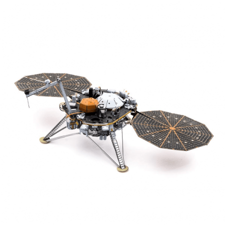 INSIGHT MARS LANDER