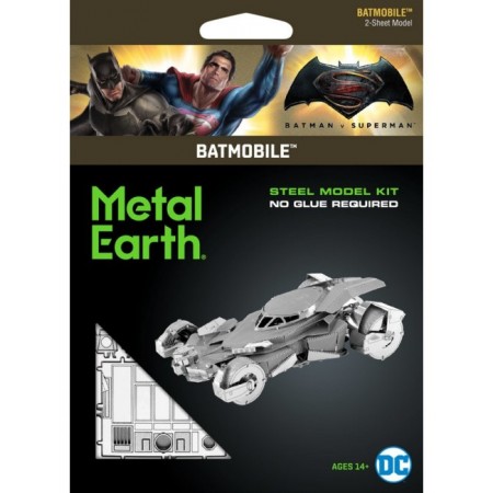 BATMOBILE 5X6,6X4CM...