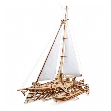 TRIMARAN MERIHOBUS UGEARS
