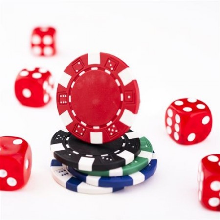 MALLETTE POKER 300 JETONS...